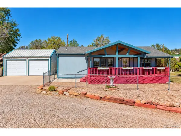 620 W 2nd St, Walsenburg, CO 81089