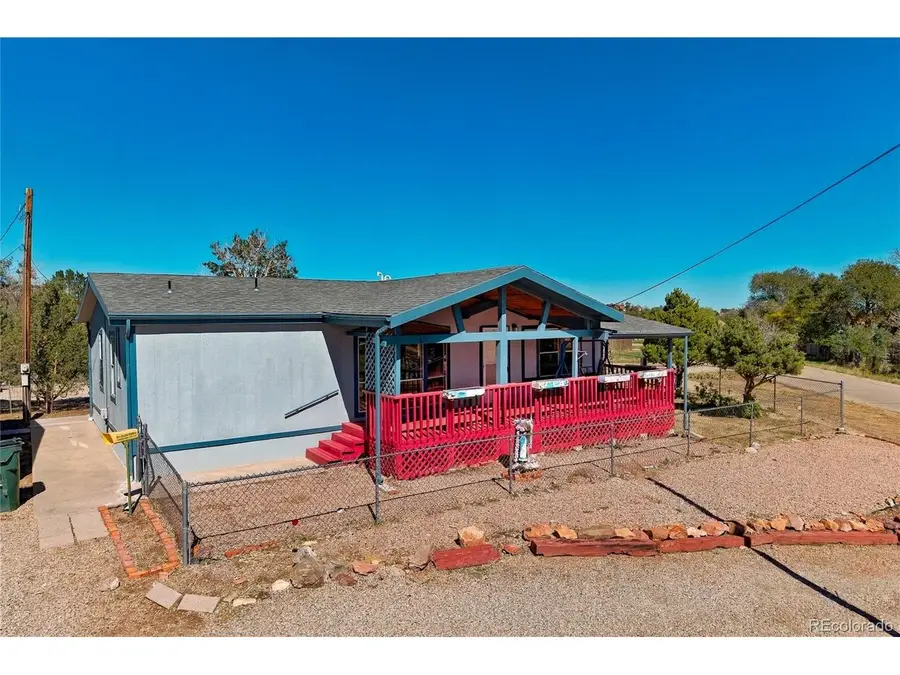 620 W 2nd St, Walsenburg, CO 81089 - #3