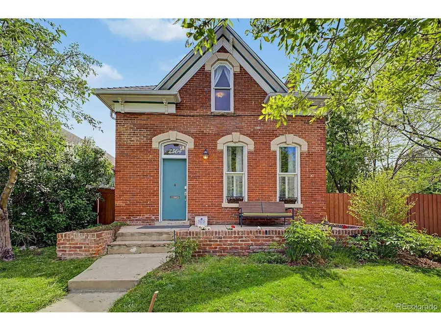 2504 Glenarm Pl, Denver, CO 80205 - #2