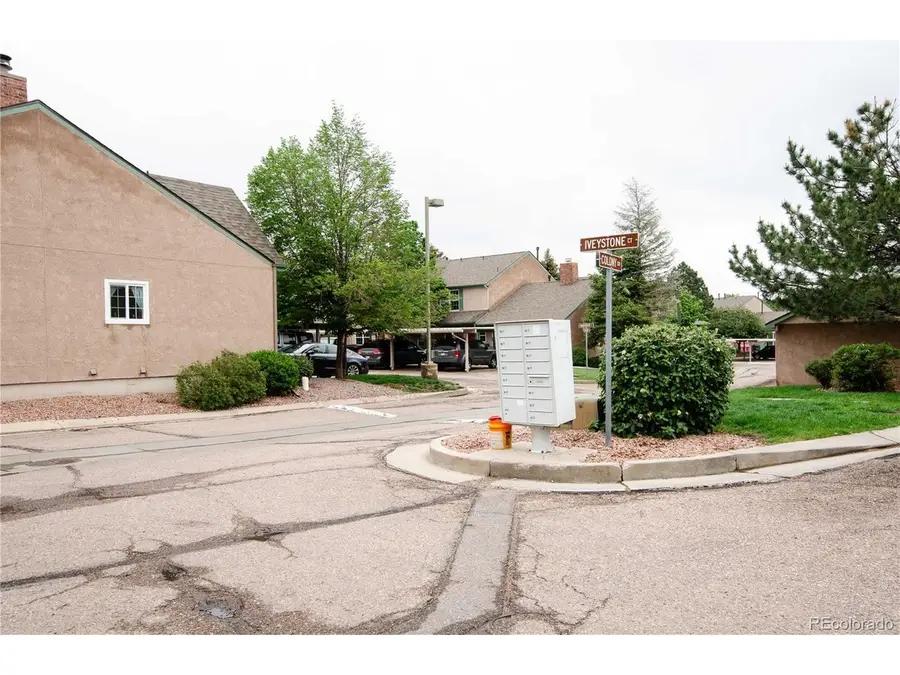 119 Iveystone Ct, Colorado Springs, CO 80919 - #2