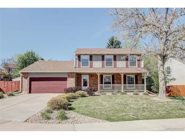 572 E Long Cir, Centennial, CO 80122