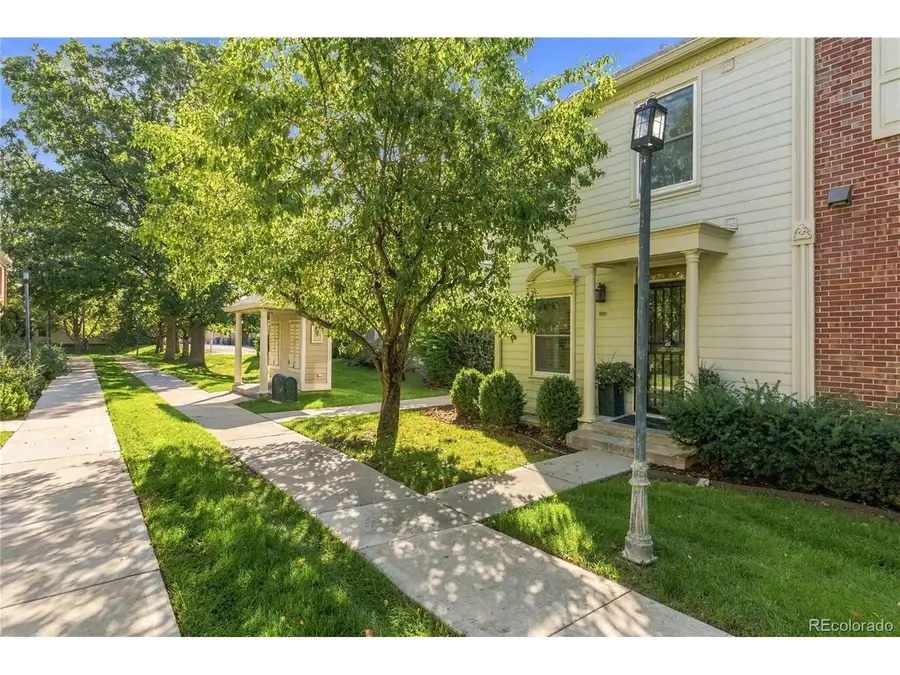 916 Ivanhoe St, Denver, CO 80220 - #2