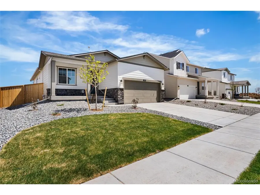 2722 Mosker St, Strasburg, CO 80136 - #2