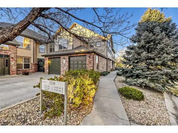 2250 S Vaughn Way #201, Aurora, CO 80014