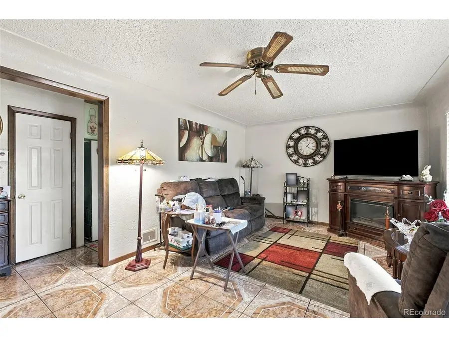 6841 Irving St, Denver, CO 80221 - #2