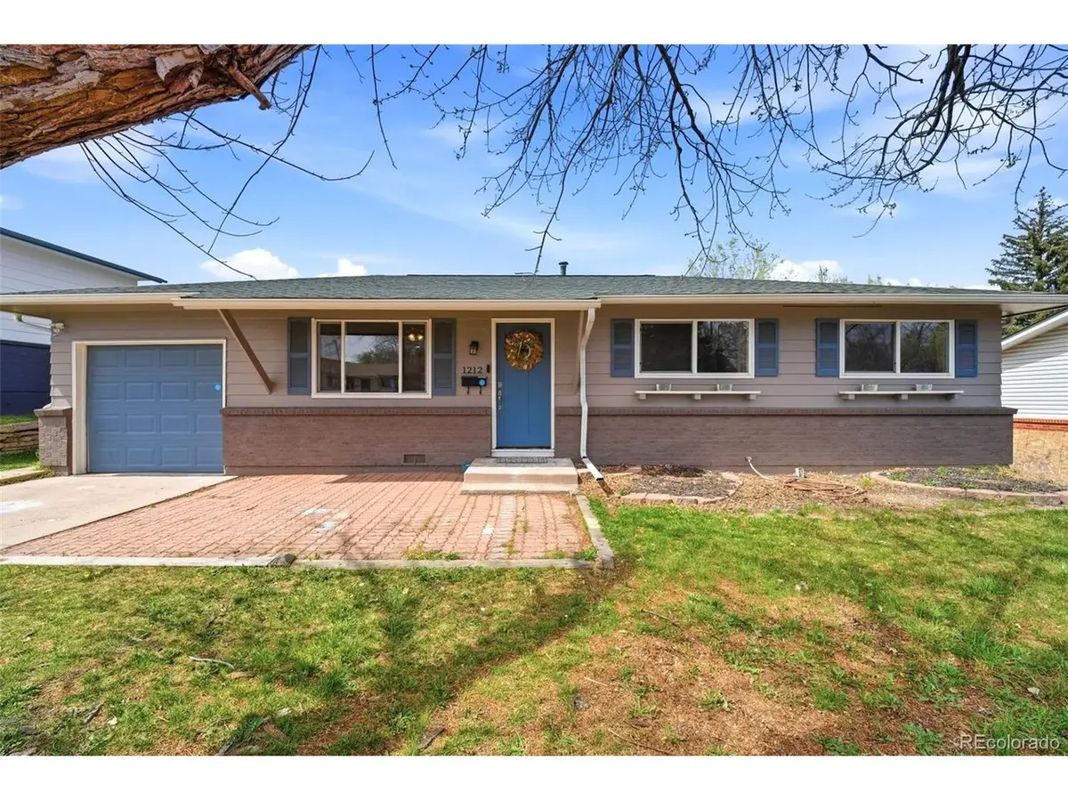 1212 Rainier Dr, Colorado Springs, CO 80910 - #1