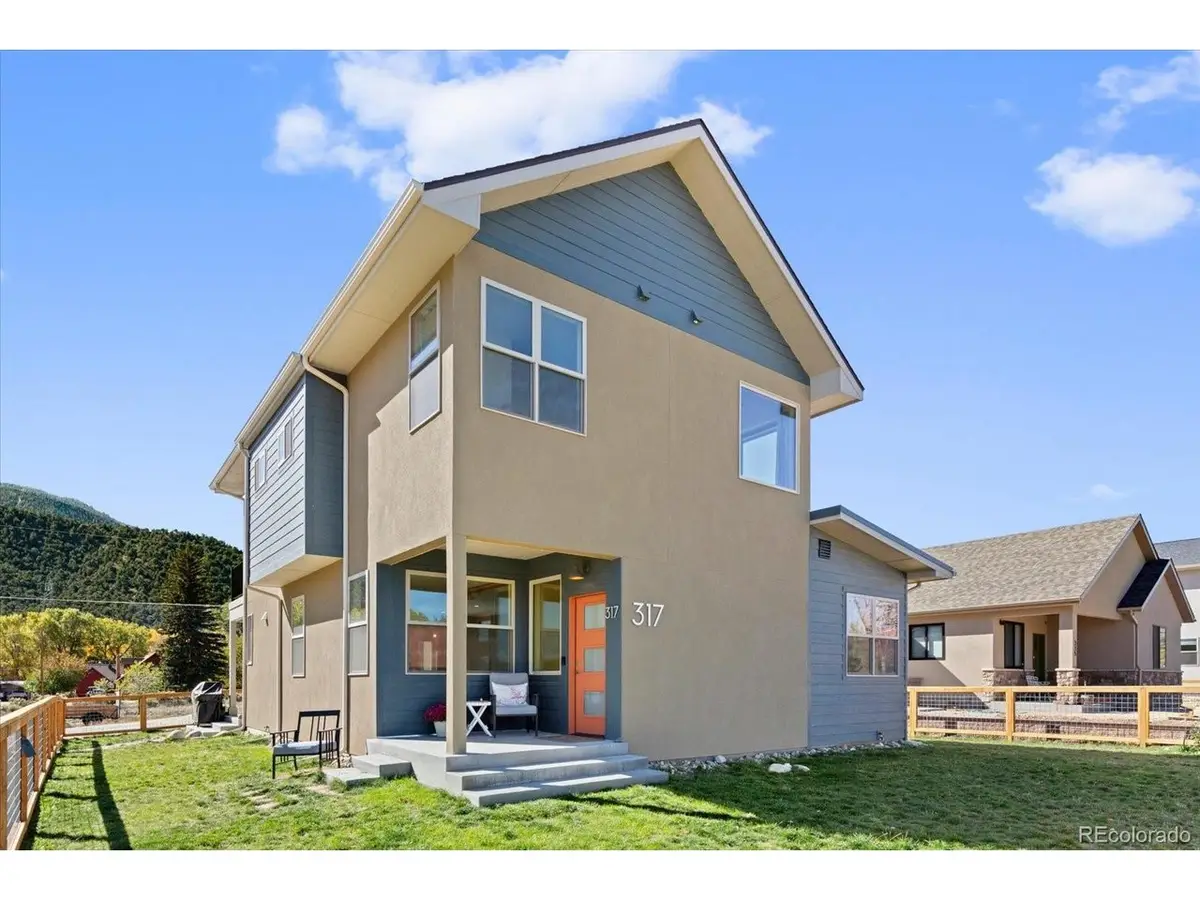 317 Ouray Ave, Poncha Springs, CO 81242 - #1