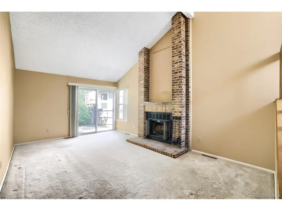 1575 S Trenton Ct, Denver, CO 80231 - #2