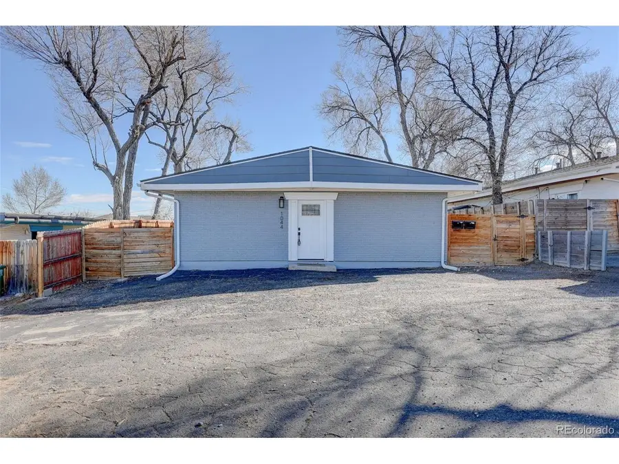 1044 Stuart St, Denver, CO 80204 - #2