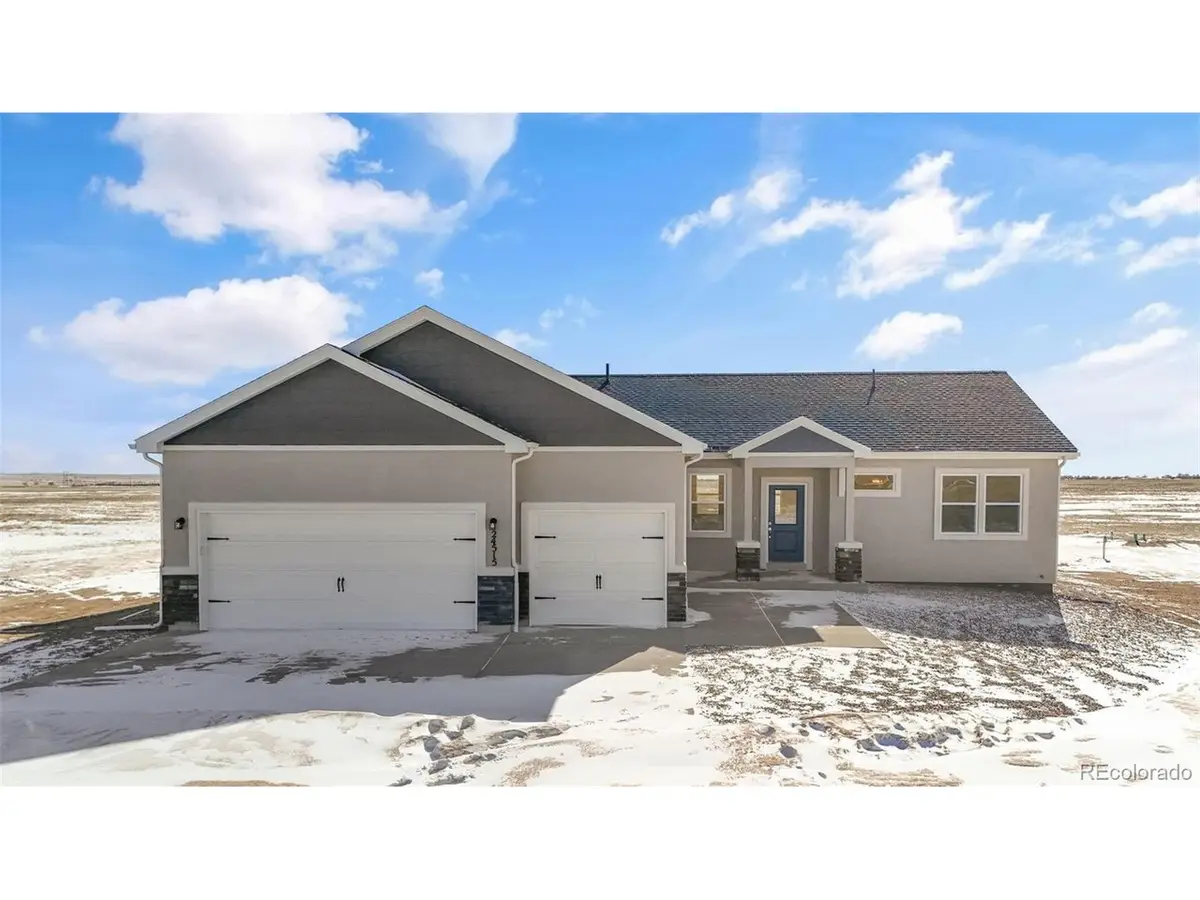 1438 N Moonbeam Dr, Pueblo West, CO 81007 - #1