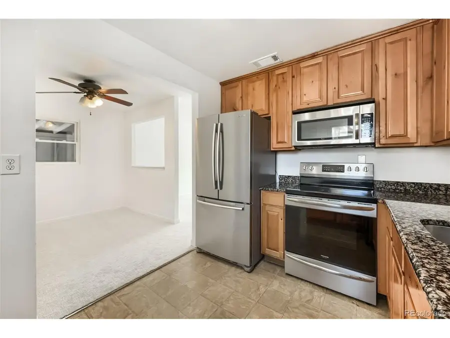 930 Victor St, Aurora, CO 80011 - #2