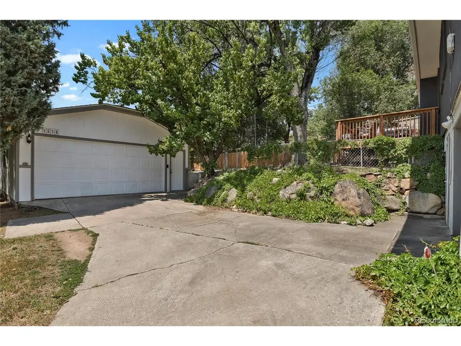 1516 Dorchester Dr, Colorado Springs, CO 80905 - #3