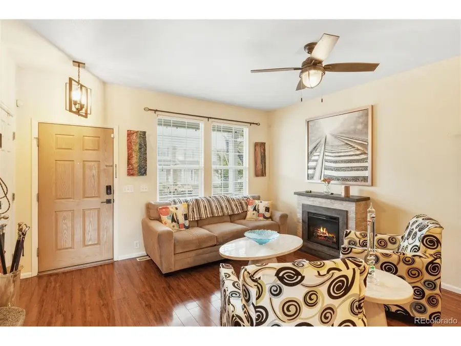 2044 Creekridge Pt, Colorado Springs, CO 80910 - #3