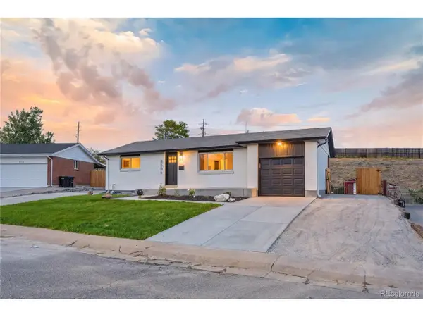 8506 Sheridan Ct, Arvada, CO 80003