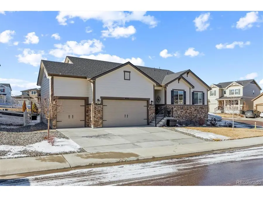 4555 Gray Wolf Ln, Castle Rock, CO 80104 - Image #2