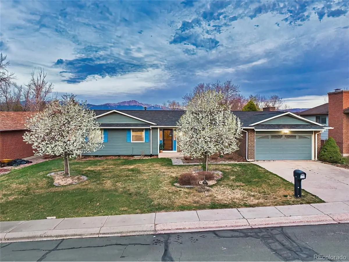 2210 Greenwich Cir, Colorado Springs, CO 80909 - #1