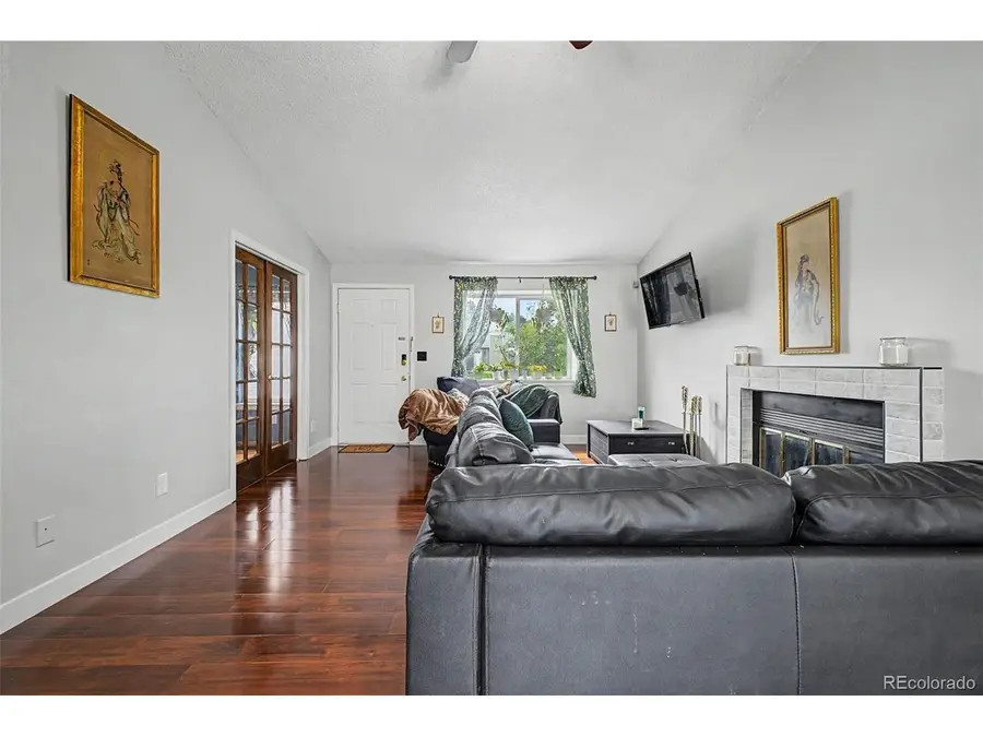 4882 S Genoa St, Aurora, CO 80015 - #3