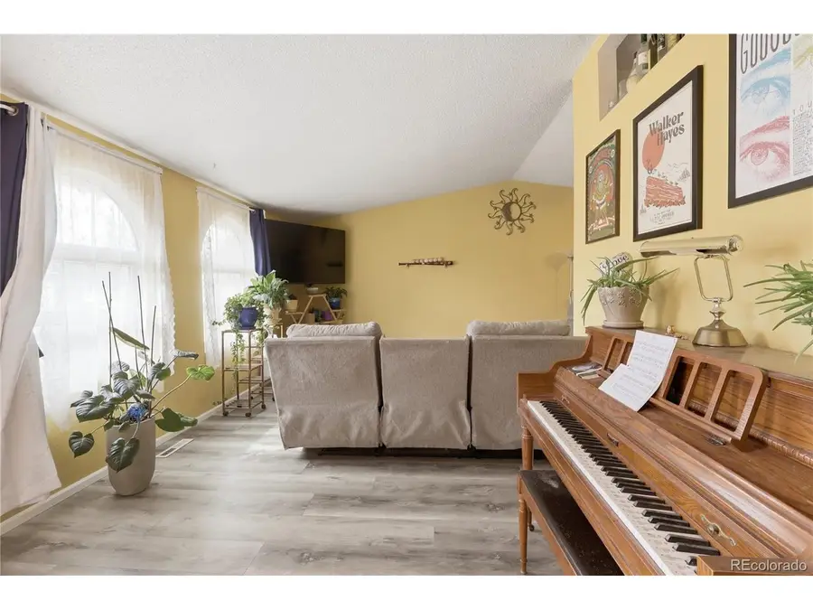 9235 W 91st Ave, Broomfield, CO 80021 - #2