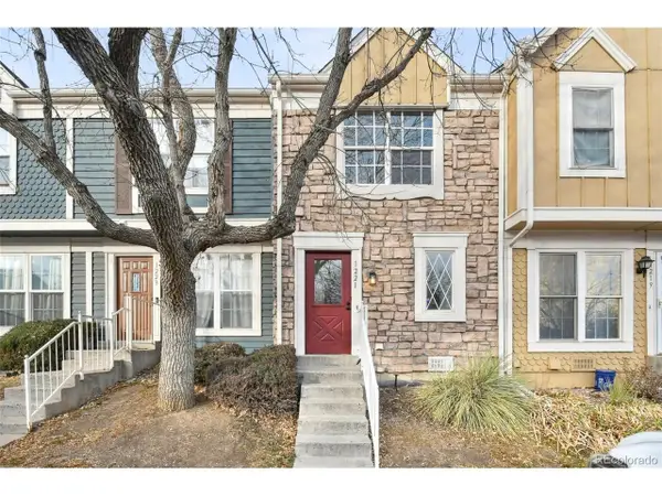 1221 S Idalia St, Aurora, CO 80017