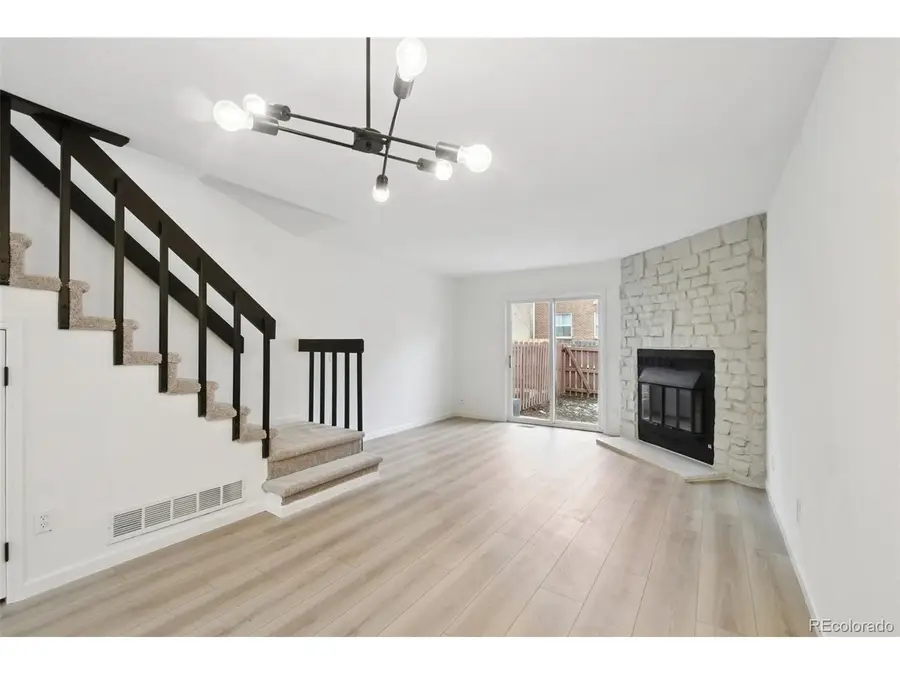 1221 S Idalia St, Aurora, CO 80017 - Image #3