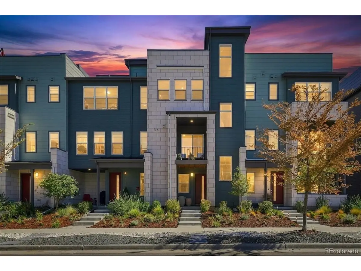 6318 N Dayton Ct, Denver, CO 80238 - #1