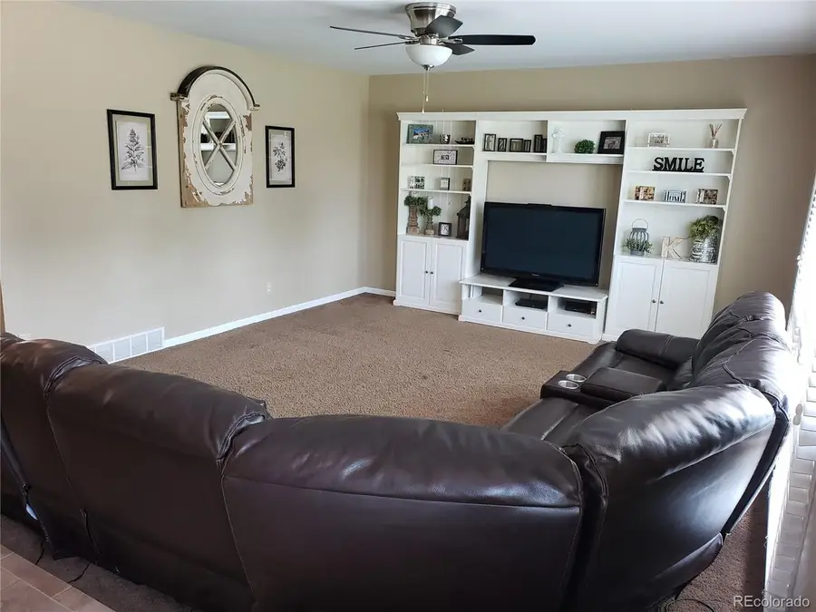 1880 Frank St, Burlington, CO 80807 - #2