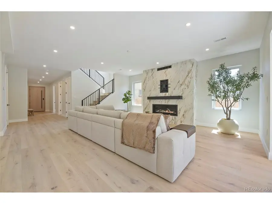 2225 S Dexter St, Denver, CO 80222 - #2