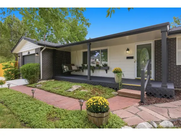 6902 Oak Way, Arvada, CO 80004