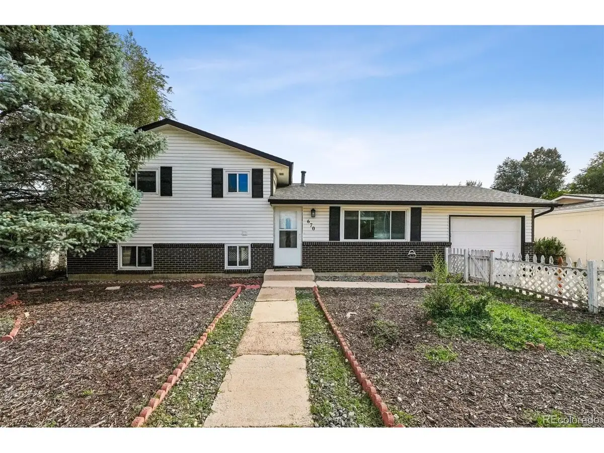 670 Calle Entrada, Fountain, CO 80817 - #1