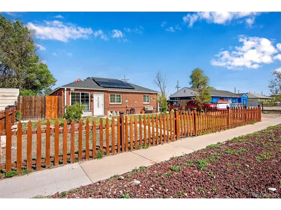 850 Peoria St, Aurora, CO 80011 - #3