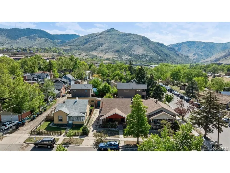 1106 Cheyenne St, Golden, CO 80401 - #2
