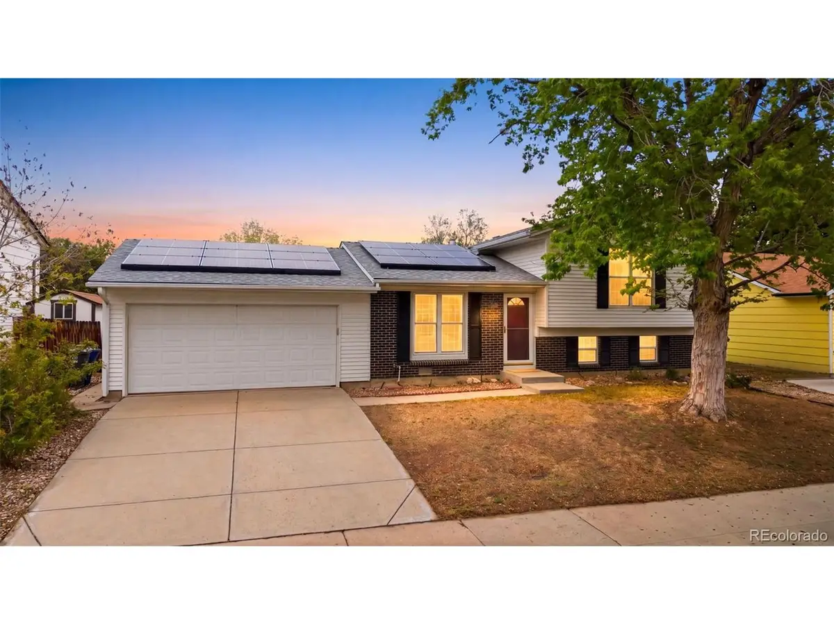 8545 W Dartmouth Pl, Lakewood, CO 80227 - #1