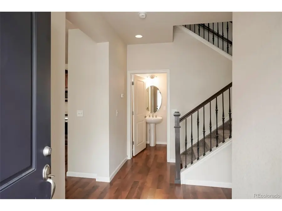 8142 S Yosemite Ct, Centennial, CO 80112 - #2