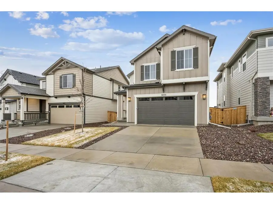 9233 Truckee Ct, Commerce City, CO 80022 - Image #2