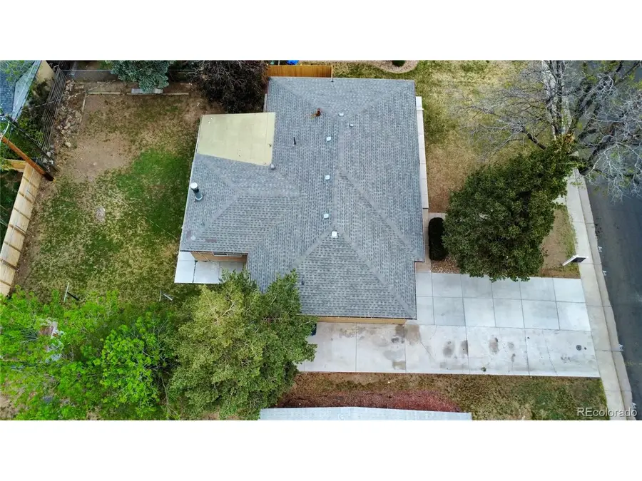 903 Quentin St, Aurora, CO 80011 - #3