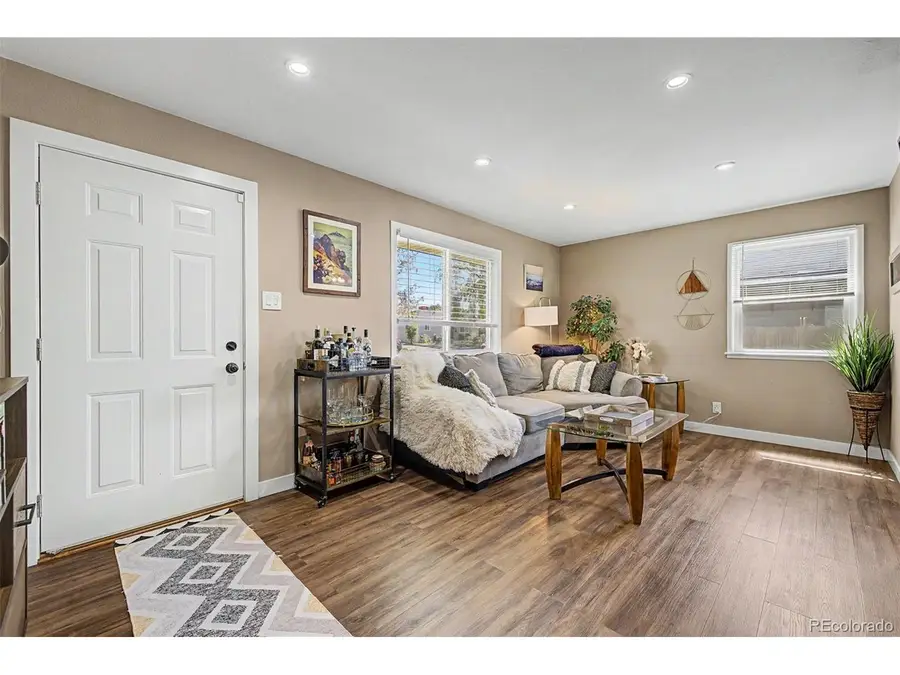 795 Ironton St, Aurora, CO 80010 - #3