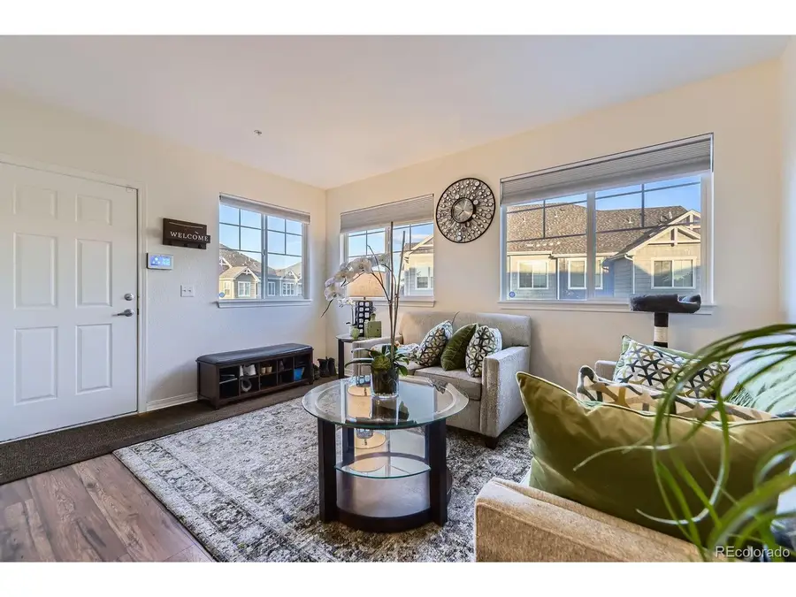 5757 S Algonquian Way #E, Aurora, CO 80016 - Image #2