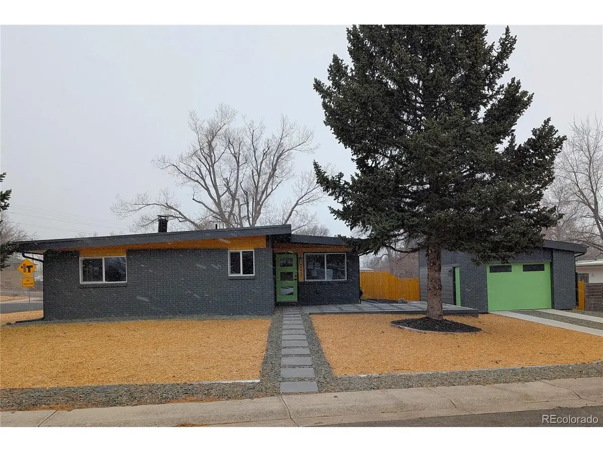 8410 Alta Vista Dr, Arvada, CO 80004 - #1