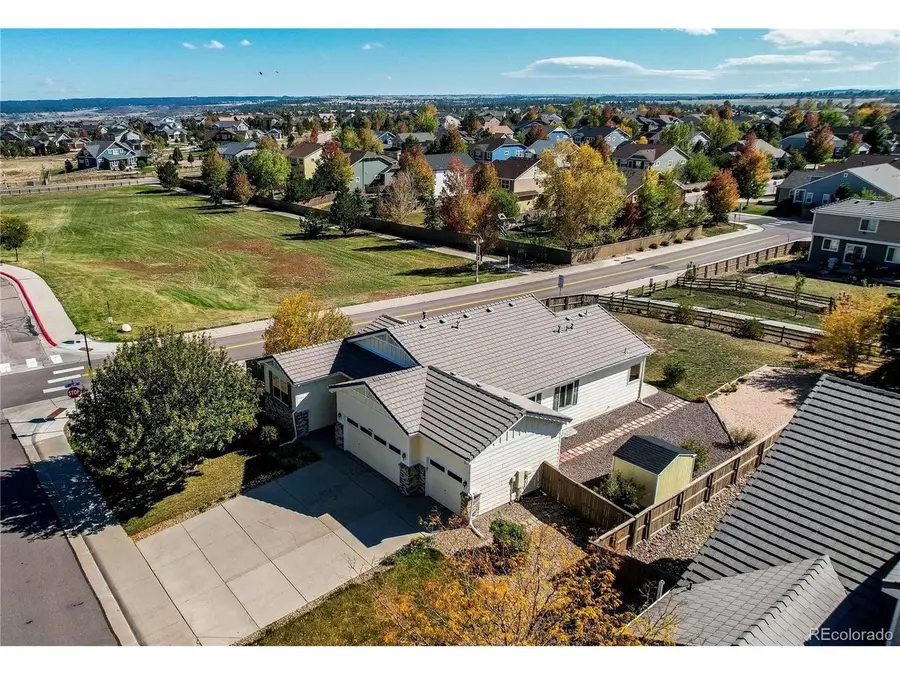 6810 Halifax Ave, Castle Rock, CO 80104 - #2