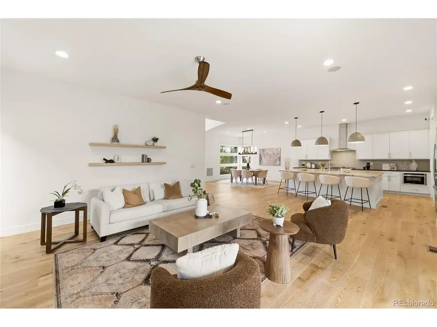 6121 Chester St, Denver, CO 80238 - #2