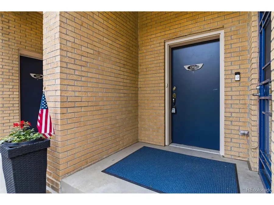 190 Roslyn St #1306, Denver, CO 80230 - #2