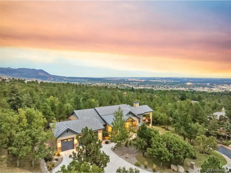 1644 Oakmoor Hts, Colorado Springs, CO 80906 - #2