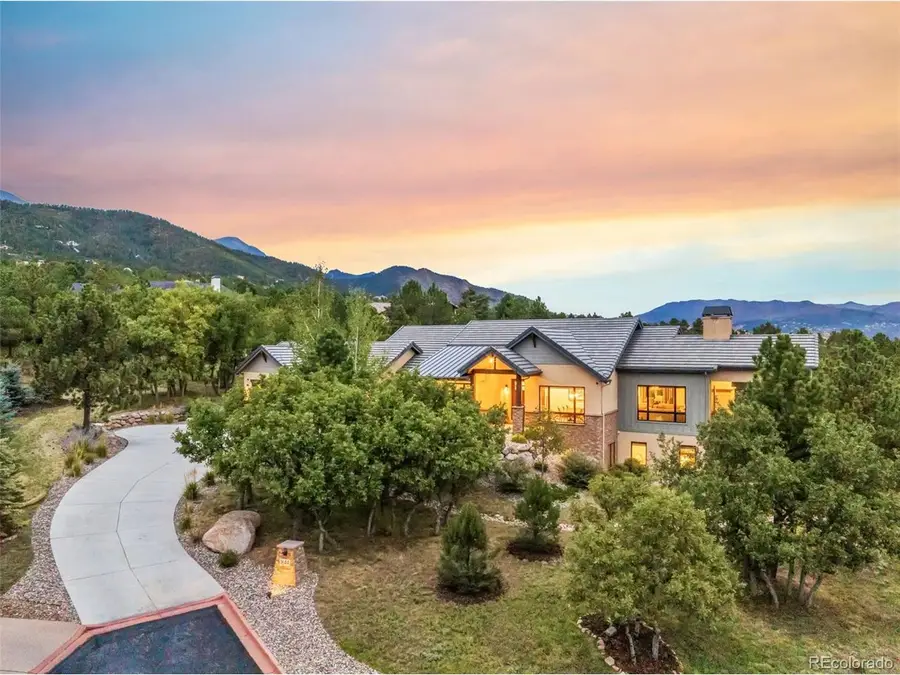 1644 Oakmoor Hts, Colorado Springs, CO 80906 - #3