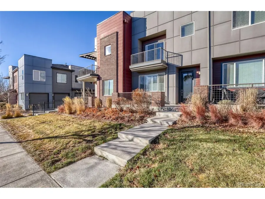 6639 Raritan Dr, Denver, CO 80221 - Image #2