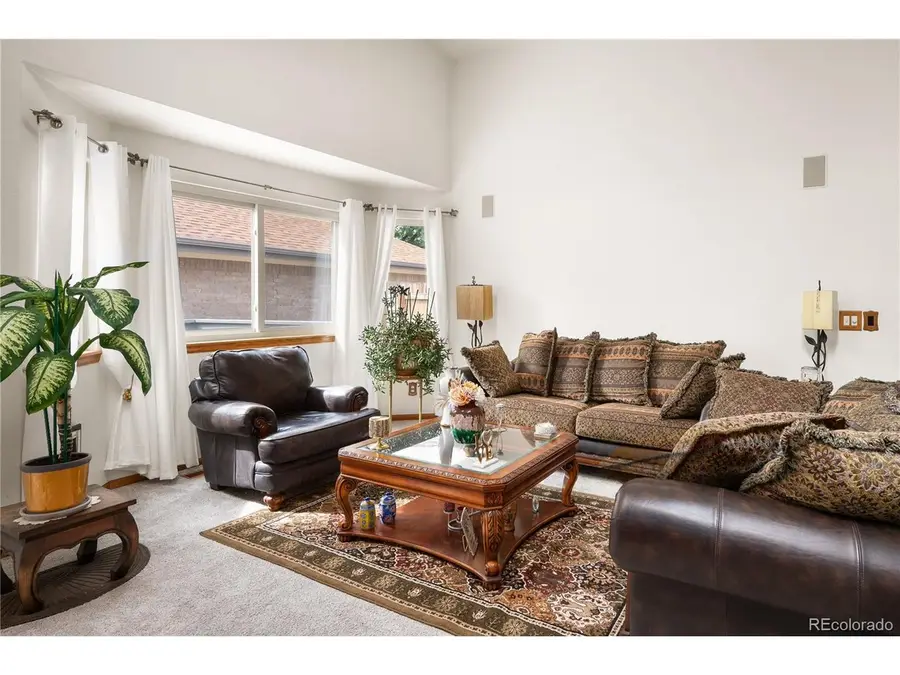 740 Kittredge St, Aurora, CO 80011 - #3