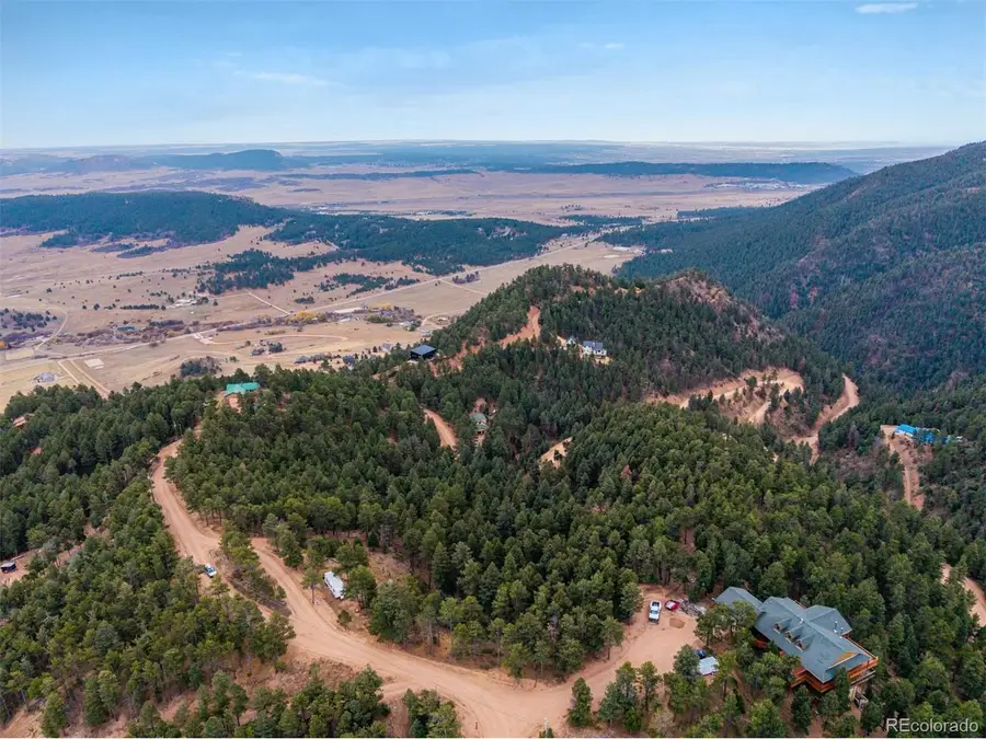 2288 Badger Dr, Larkspur, CO 80118 - #3