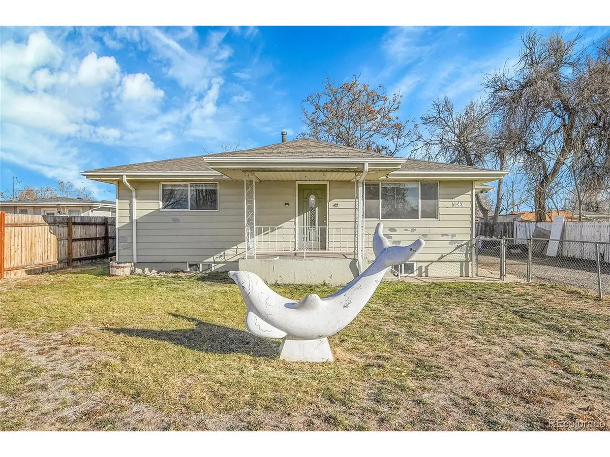 5842 Oneida St, Commerce City, CO 80022 - Image #1