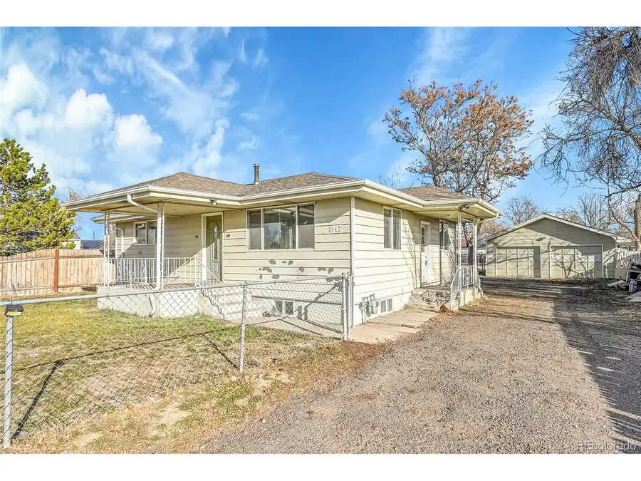 5842 Oneida St, Commerce City, CO 80022 - Image #3