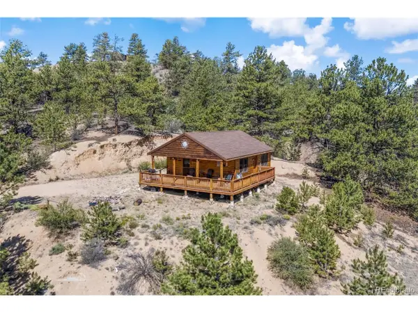 2120 Oxford Dr, Hartsel, CO 80449