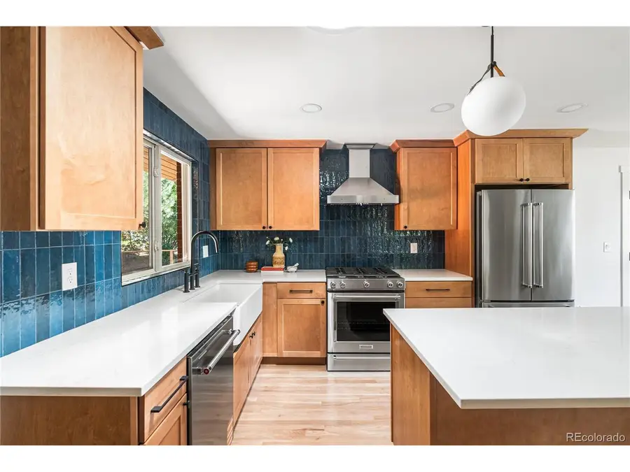 11340 Benthaven Dr, Lakewood, CO 80215 - Image #2